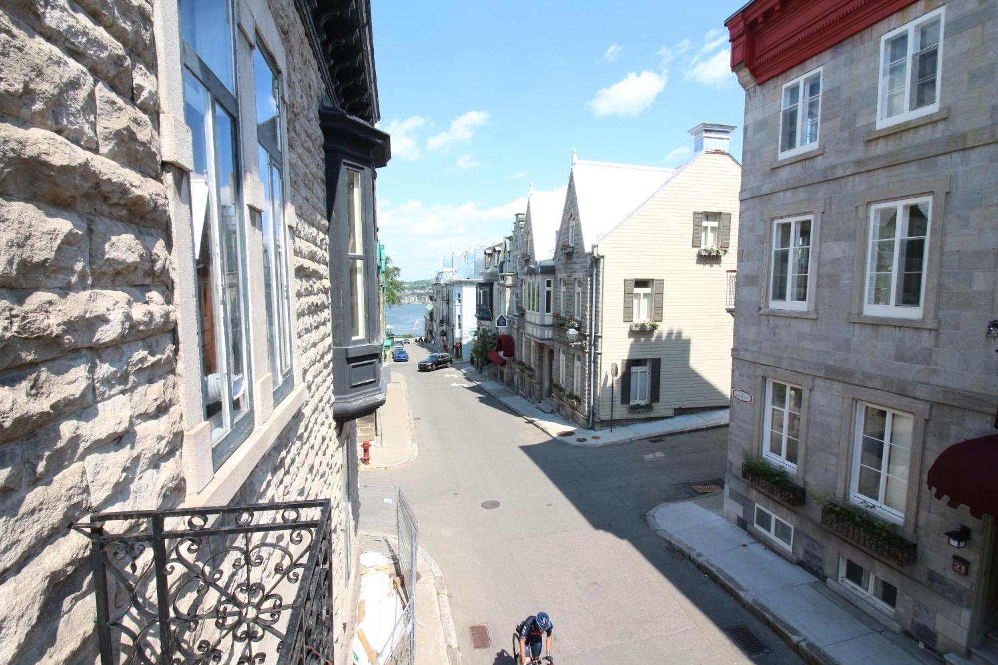 B&B De La Fontaine Quebeque Exterior foto